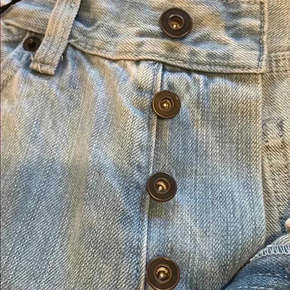 Publish Women’s straight leg jeans. - Picture 3 of 5